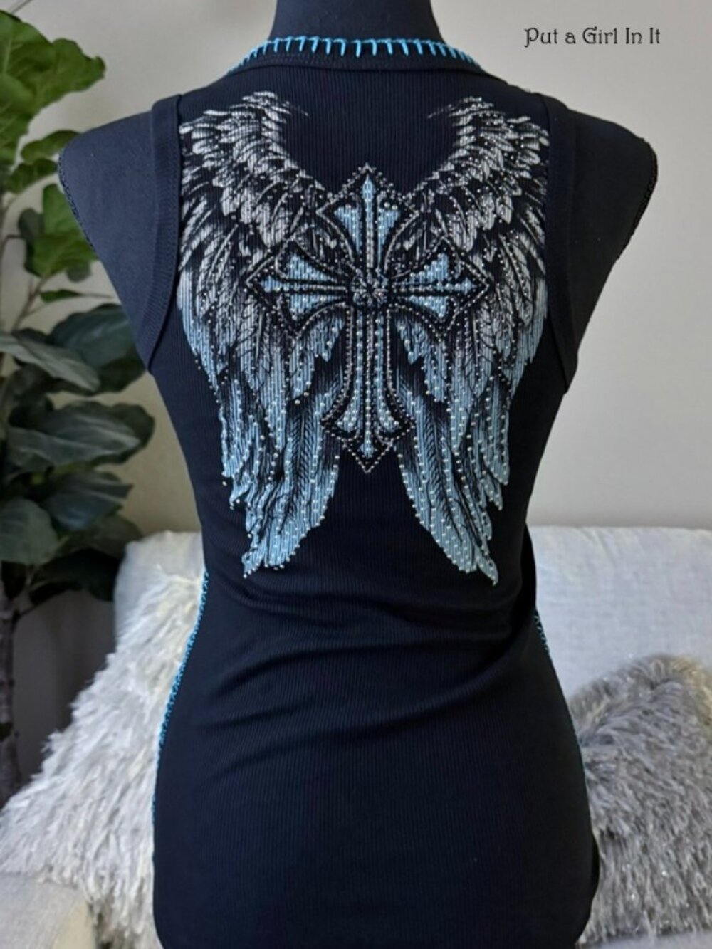 Vocal Apparel Women's Plus Size Crystal Black Blue Cross Wings Tank Top 1x 2x 3x - Picture 3 of 4